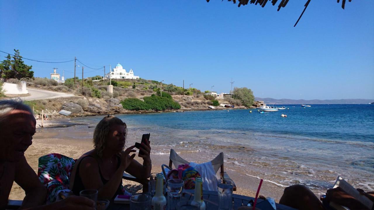 Agia Marina MikrolimanouΤο Πετρινο别墅 外观 照片