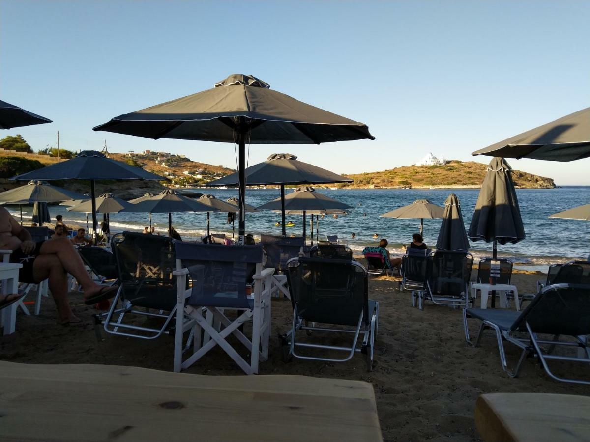 Agia Marina MikrolimanouΤο Πετρινο别墅 外观 照片